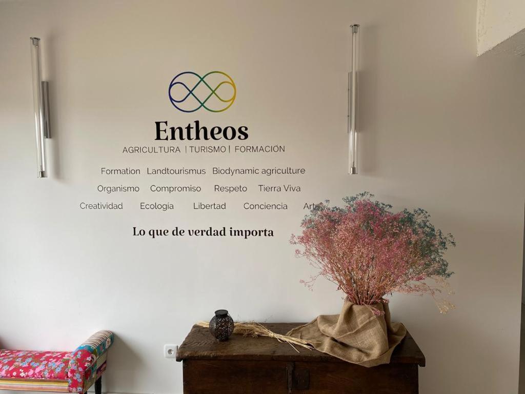 Хостел Entheos Лерин Экстерьер фото
